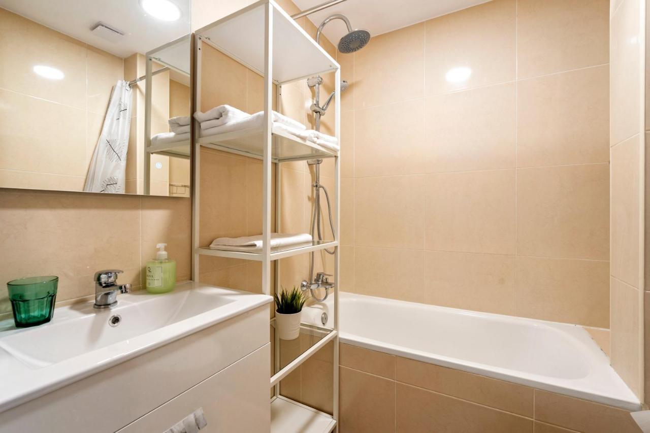 Apartamento Cerca De La Playa Barcelona Kültér fotó